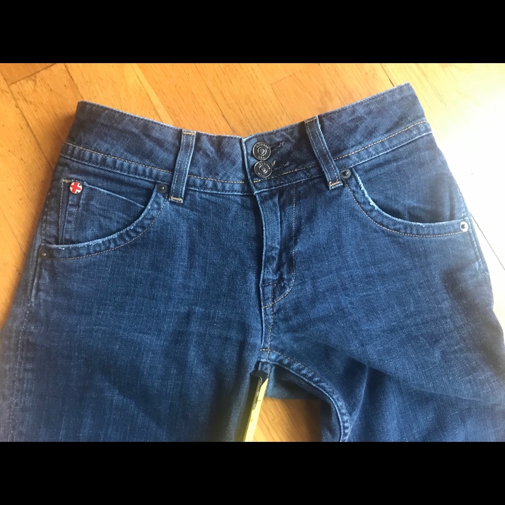 HUDSON JEANS 28